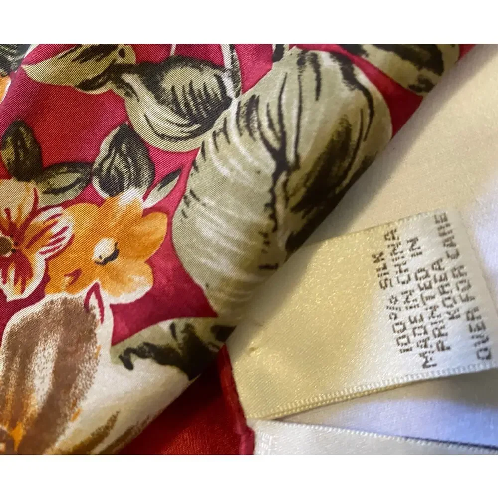 Vintage 1970s Petite Sophisticate Silk Red‎ Floral Scarf